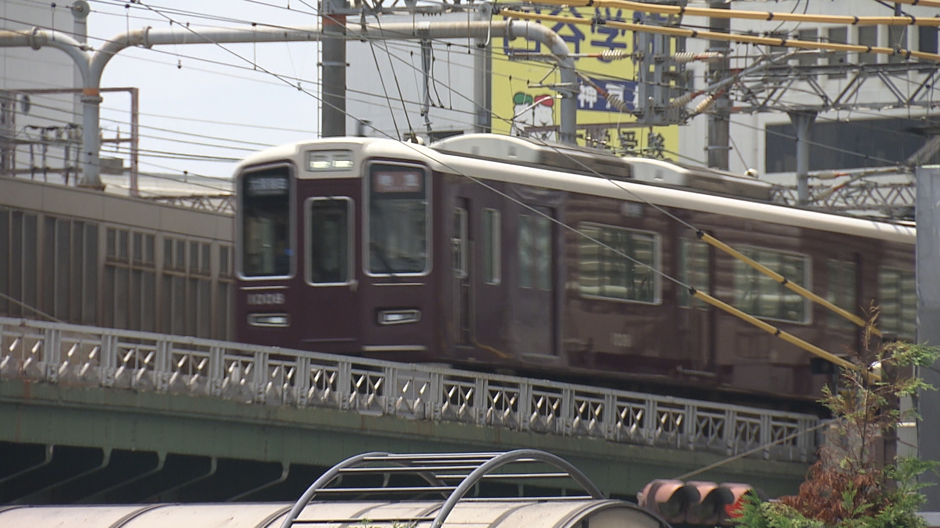 兵庫県内で新型コロナ23人 阪急電鉄の運転士が感染 サンテレビニュース